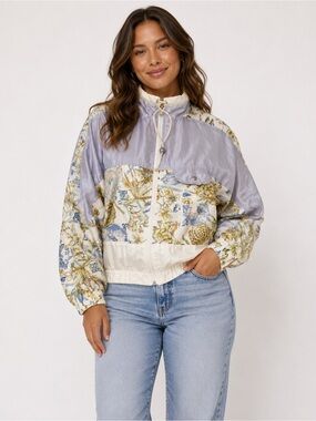 Vintage Women’s 80’s Retro Clipper Bay Floral Print Windbreaker Jacket- Size M